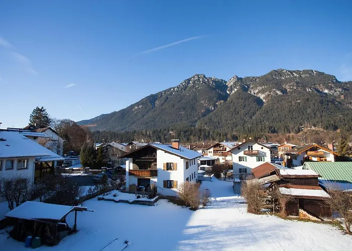 Alpenblick Apartment *